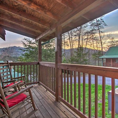 Pigeon Forge Cabin With Hot Tub And Mountain Views! Exterior foto